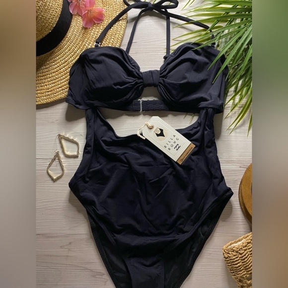 Billabong Cutout One Piece Swimsuit - Picture 3 of 13